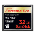 SANDISK CF Extreme PRO 32GB  (jusqu\'à 160MB/S en lecture et  150MB/S en écriture)